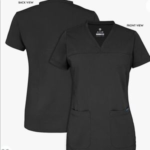 Adar Pro - XS scrub top in black